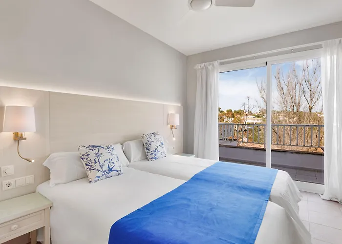 Blau Cala Mandia - Adults Only